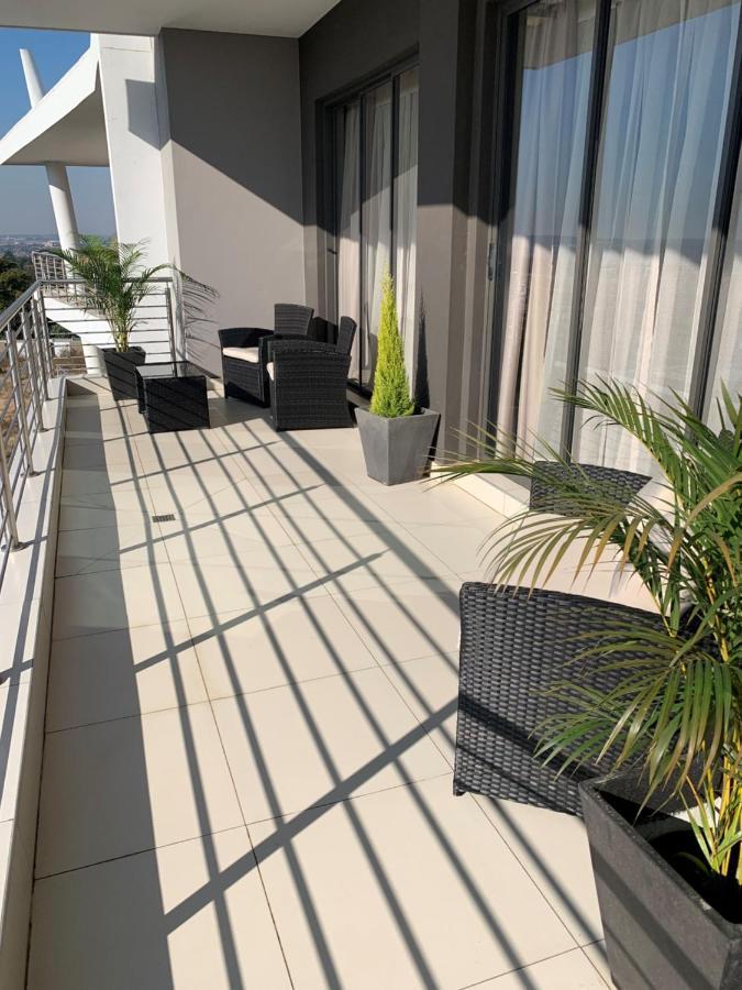 Cag The Hub Bryanston Apartment Johannesburg Exterior photo