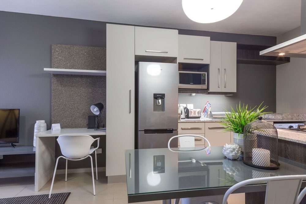 Cag The Hub Bryanston Apartment Johannesburg Exterior photo