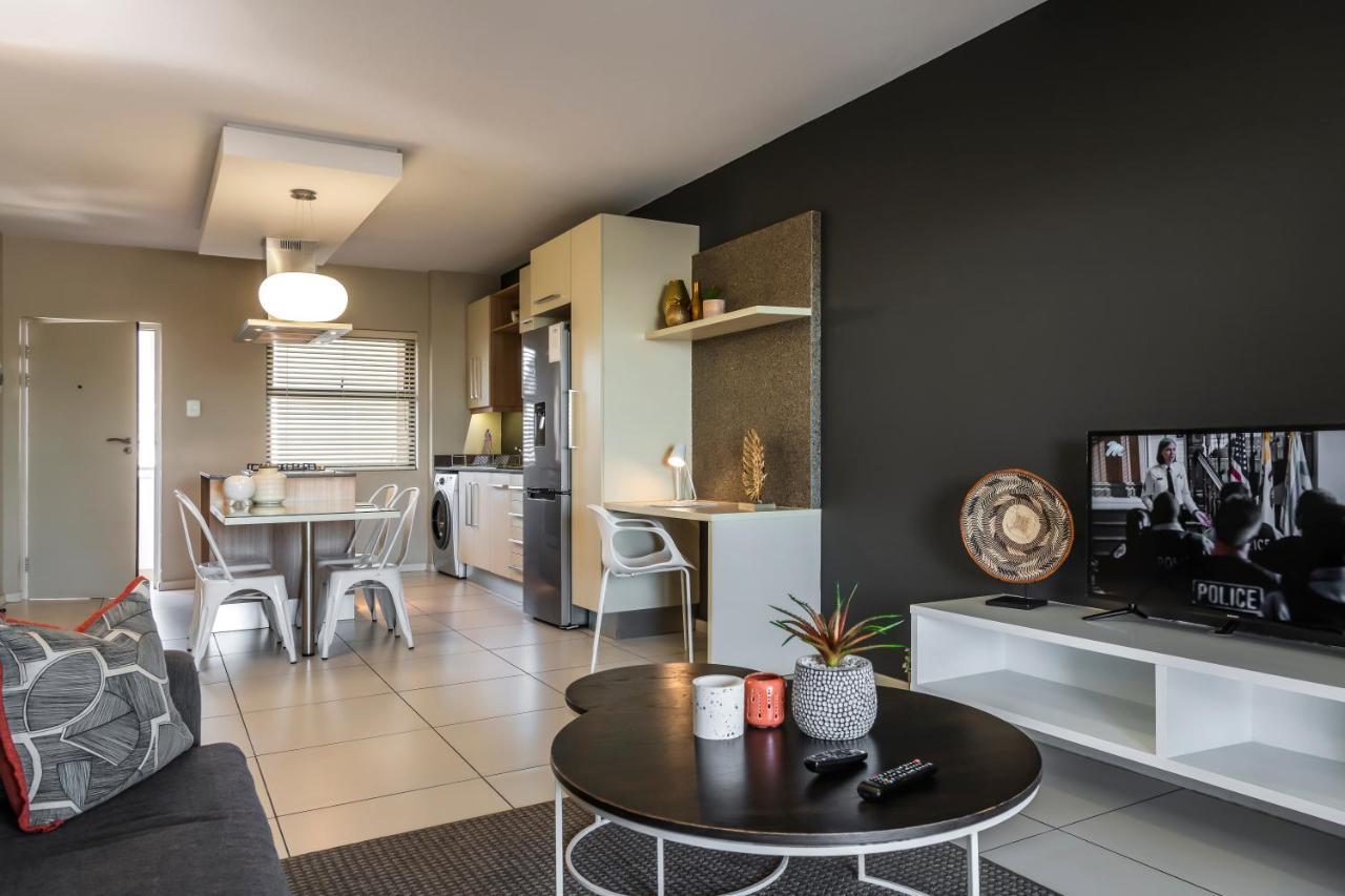 Cag The Hub Bryanston Apartment Johannesburg Exterior photo