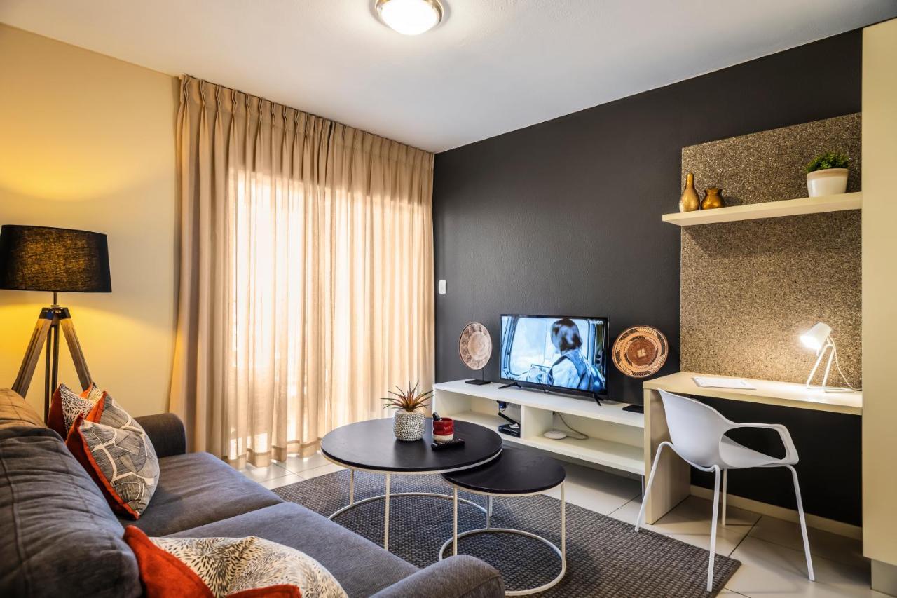 Cag The Hub Bryanston Apartment Johannesburg Exterior photo